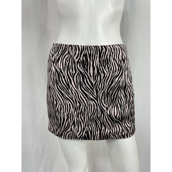 For Love & Lemons 'Aiko' Black Viscose Mini Skirt Size S - Picture 2 of 5